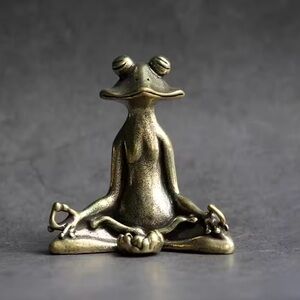 Meditating Copper Frog Incense Holder